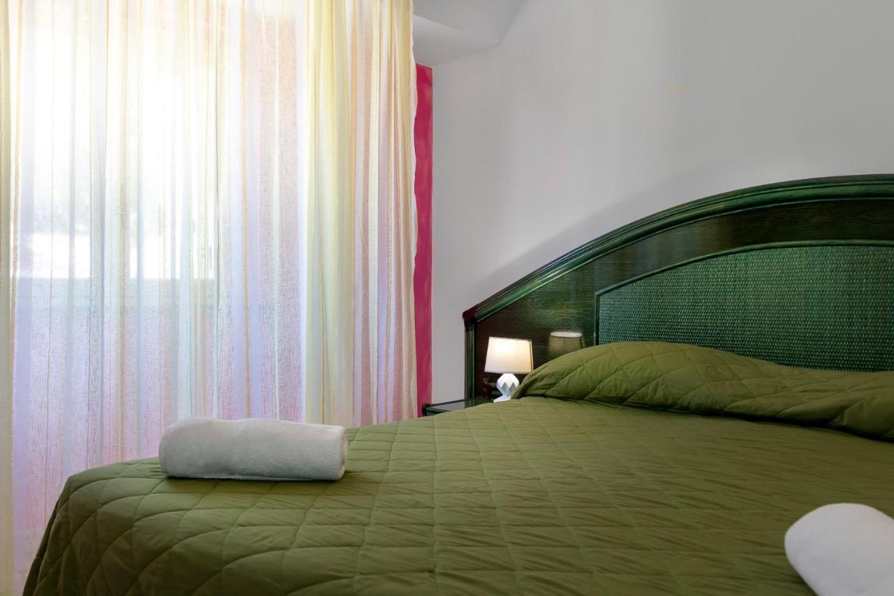 Hotel Villaggio Stromboli Санта-Доменіка Екстер'єр фото